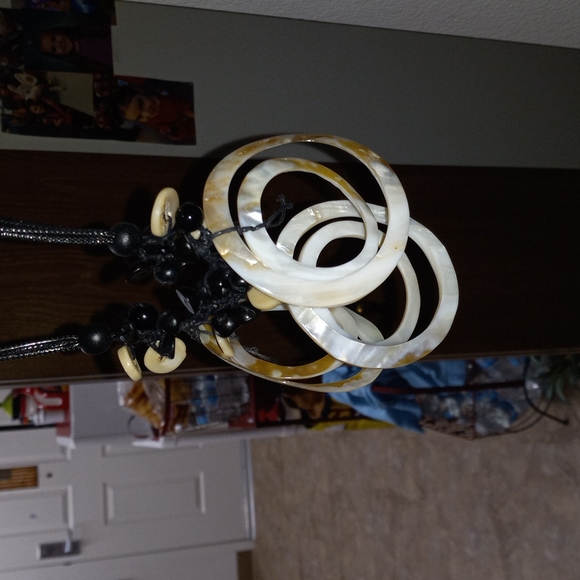 Necklace - Picture 4 of 4